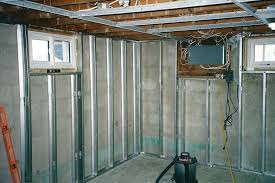 Framing With Metal Studs Thumb And Hammer Metal Stud Framing Framing Basement Walls Steel Frame Construction