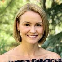 Jennifer Honsberger's Instagram, Twitter & Facebook