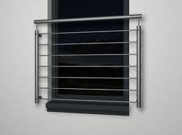 Als Franzosischer Balkon Bezeichnet Man Die Sicherung Fur Bodentiefe Fenster Durch Ein Gelander Bei Bogn Franzosische Balkone Fenstergitter Bodentiefe Fenster