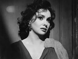 Daring Facts About Gina Lollobrigida, Golden Hollywood's Last Survivor