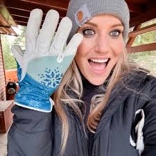 Who can build stairs from deck to ground near K Beach Rd?