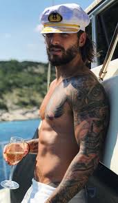 They can also mean king and queen of the concrete jungle. Pin On Maluma