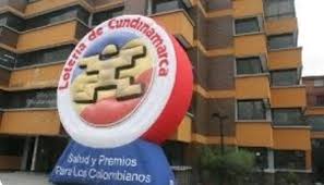 La lotería de cundinamarca, cuyo eslogan es los lunes, hágase rico, está compuesta por un el premios mayor de la lotería de cundinamarca ofrece un plan de premio de 3.000 millones de pesos. En Ibague Se Robaron 1 200 Billetes De La Loteria De Cundinamarca El Cronista