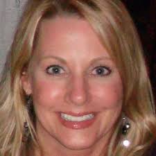 Linda Kerr (@lindylakeside)