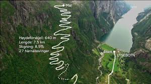 Muligheten til å kjøpe billett til lysefjorden opphører 60 minutter før avgang fra rutens startpunkt. Lysebotn Opp Fiona Hughes