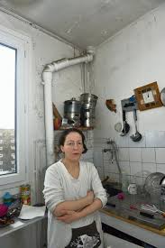 Je dois respecter les règlements de l'immeuble alors j'ai très peur qu'on me l'intérdise car pour rien au monde je me séparerai de lui. Le Mal Logement Nuit Gravement A La Sante L Humanite