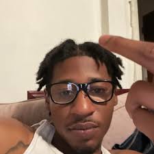 Out here in Detroit with my bro Royce da 5'9" ... see yal tonight at the  show.. #508tour