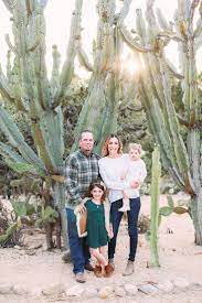 The san diego botanic garden, formerly quail botanical gardens, is a botanical garden in encinitas, california, united states. Old Cactus Garden San Diego Family Photography Oldcactusgarden Sandiego Cacti Garden California Vi Cactus Garden Cactus Photoshoot Winter Family Pictures