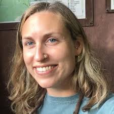 Emily Arsenault (@erarsenault)