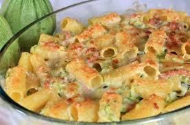 Gratin De Pates Aux Courgettes Et Chevre Recettes Legeres Recette Recettes De Cuisine Recette Pates Courgettes