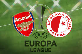 Walcott got his second and third goals for arsenal. Giyyb86mthiznm