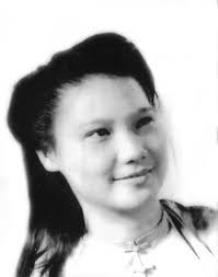 Seorang tokoh dayak dan kerap sekali beliau disebut dengan sang pejuang kemerdekaan indonesia tanah air tercinta yang bergilyakan di kalimatan bara. 4 Kickass Women Of Malaysia Who Fought For Our Independence