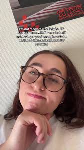 Il Not Ready to See Pierre Put Flowers in Belgien Down