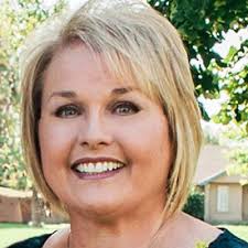 Caitlyn Maxwell (@maxcaitlyn)