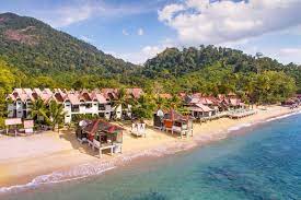 This property houses an outdoor swimming pool and guests can enjoy meals at the. Paya Beach Spa Dive Resort Packages From Singapore 2019
