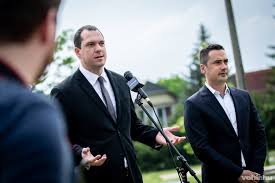 Create a free family tree for yourself or for aron kovacs and we'll search for valuable new information for you. Vehir Hu A Fidesz Kovacs Aront Inditja Az Idokozin