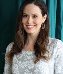 Karen Helmuth's Instagram, Twitter & Facebook