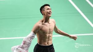 Jun 12, 2021 · melalui instagram pribadinya, anies memperlihatkan gang rumah jojo yang dipadati para warga. Wow Followers Instagram Jonatan Christie Tembus Sejuta Jojo Kaget Dan Bilang Ini Banjarmasin Post