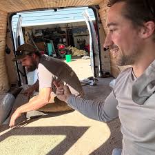 ✌️ may Rode bikes, ruined one, build decks , laided Carpet, got some scars  and memories. Had some #mx training before I hit the road. 👨🏻‍🏫 Rocks  hurt, hammers hurt I still