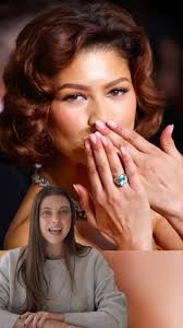 Let our team teach you how to talk like a diamond expert: Here are the key  details of Zendaya’s gorgeous engagement ring 💍, #zendayastyle  #zendayaandtomholland #engagementring ent