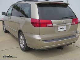 Rear trailer hitch by curt®. Trailer Hitch Installation 2004 Toyota Sienna Curt Video Etrailer Com