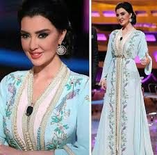 Mayssa Maghrebi The Moroccan Beauty In A Perfect Caftan Moroccan Fashion Moroccan Caftan Gowns Of Elegance