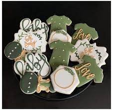 Pin By Nancyy Sue On Baby Shower Green Baby Shower Baby Shower Cookies Gold Baby Shower Cake