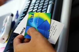 Esta querendo saber em que data você vai receber seu pis 2020?o programa de integração social, mais conhecido como pis, foi criado no brasil em 1970 e representa uma espécie de abono que. Pis Caixa Paga Abono De Ate R 1 039 Para Nascidos Em Janeiro E Fevereiro Veja