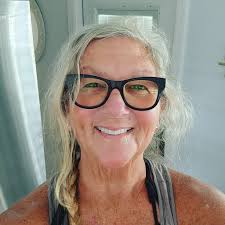 Prescription glasses found outside Mad Beach Brewery