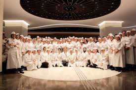 Basın i̇lan kurumu portalı ilan.gov.tr internet sitesinde yayınlanan ilana göre; Istinye Universitesi Nde Dunyanin Ekmegi Ni Yaptilar