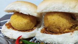 Mumbai Ka Special Vada Pav Recipe Pav Recipe Vada Pav Recipe Recipes