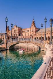 Sevilla ist die spanische stadt mit den meisten stadtvierteln. Ubernachtungsmoglichkeiten In Sevilla Fur Erstbesucher Erstbesucher Sevilla Ubernachtungsmoglichkeiten Sevilla Sevilla Spanien Europa Reisen