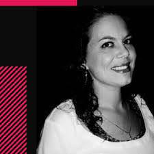 Stephanie Edney's Instagram, Twitter & Facebook