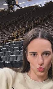 Caitlin Clark Fan's