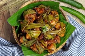 Download aplikasi resep masakan terbaru yummy app untuk mendapatkan beragam referensi bahan makanan dan masakan sesuai dengan. Resep Ayam Goreng Pandan Khas Thailand Aromanya Menggugah Selera