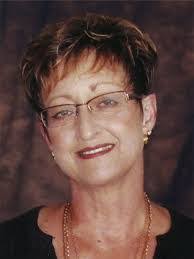 Anne Weitz's Instagram, Twitter & Facebook