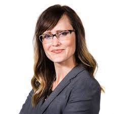 Wendy Squires's Instagram, Twitter & Facebook