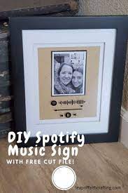Cricut Glass Music Plaque Tutorial With Free Svg File Music Plaque Spotify Plaque Diy Spotify Glass