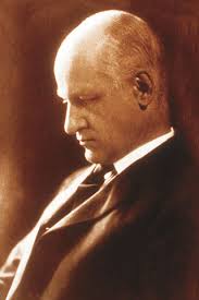 Richard Cabot's Instagram, Twitter & Facebook