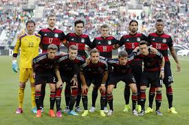 Rafa silva will be pushing to start after coming off the bench against hungary to provide an assist for the first goal and win a penalty, whilst diogo jota was wasteful with his chances and may be dropped in favour of andre silva. Germany Vs Portugal Date Time Live Stream Tv Info 2014 World Cup Preview Bleacher Report Latest News Videos And Highlights