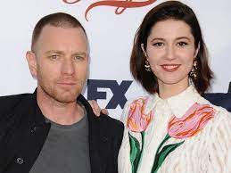 Mary elizabeth winstead is an american actress and singer. Ewan Mcgregor And Mary Elizabeth Winstead S Relationship Timeline