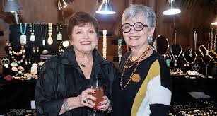 Luminaires' “Everything's Coming Up Roses” Shines, Raises Over $150,000 for  Doheny Eye Institute”