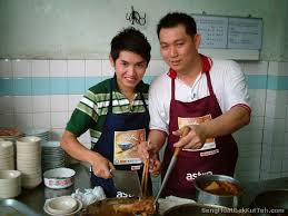 Seng huat is probably the most famous of the couple of hundred bak kut teh shops in klang, the bkt capital of malaysia. Facebook