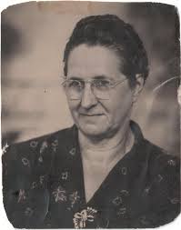 Portrait of a young woman from 1926 or 1927