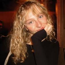 ella fleming (@ellaflemingg)