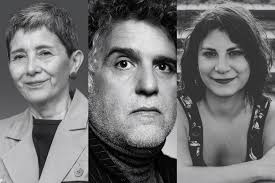 Exposición trae de vuelta al Bellas Artes piezas de las bordadoras de Isla  Negra tras 50 años « Diario y Radio Universidad Chile