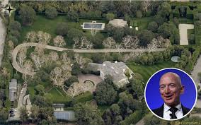 Jun 17, 2021 · adam neumann, who recently sold a bay area compound, is buying 50,000 square feet of land in miami beach's bal harbour marina, per the wsj. Jeff Bezos Beverly Hills Estate Photos Of The 175 Million Compound