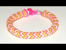 Rainbow loom bänder anleitung kurzanleitung für ein armband mit einreihigem muster. Loom Bandz Anleitung Deutsch Quadrafish Armband Youtube