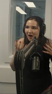 Tom and Callum initiate Mags into the Brekkie show with ‘The World’s  Hottest Chip’ challenge and a few tongue twisters.