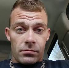 Dakota Button in people